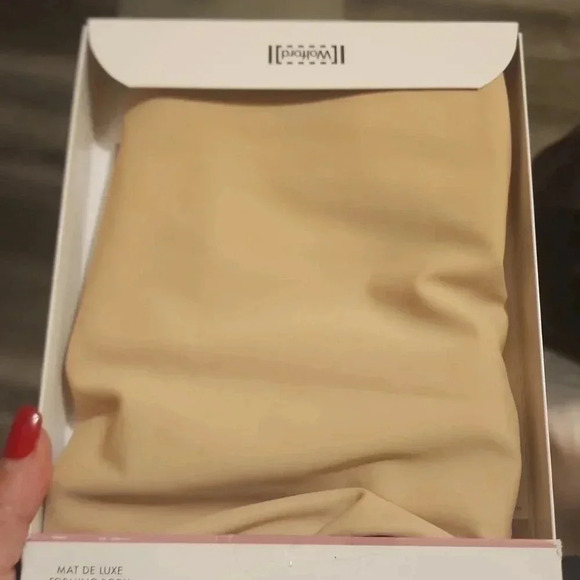 WOLFORD MAT DE LUXE FORMING BODY - Picture 4 of 4